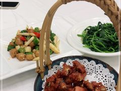 -围龙屋客家食府(福田店)