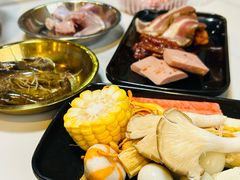 -尚品海鲜肥牛自助火锅(湖明店)