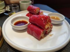 -蝴蝶里·粤菜·点心(滨江龙湖店)