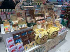 -名创优品(山东青岛市新业广场店)