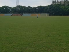 -上海市民办金苹果学校