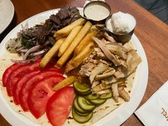 -ELI FALAFEL Lebanese&Mediterranean黎巴嫩美食(富城路店)