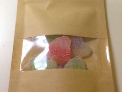 -志龙皇冠吃货椰子铺