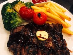 -WOLFGANG PUCK KITCHEN & BAR(迪士尼小镇店)