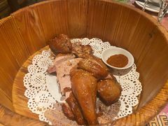 -胡桃里音乐酒馆(环亚凯瑟琳广场店)