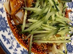 秘制凉皮-柴窝堡22号辣子鸡·传承新疆菜