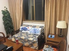 -上海南泉酒店(塘桥地铁站店)