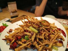 -黄鹤天厨·泡椒田鸡创始者(莲花店)
