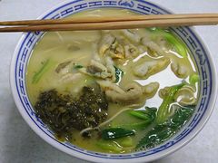 -明呈黄鱼面馆(斜土路店)