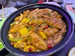 -多嘴超级肉蟹煲(中街恒隆故宫店)