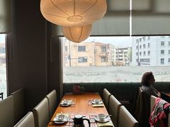 -莲餐厅·湖北菜·潜江小龙虾店(愚园路店)