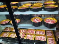 -雍容荟帝王蟹活龙虾展台自助(IFS黑金店)
