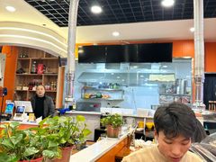 -哈尔滨小酒馆·鲜肉现穿自助烧烤(康新花园店)