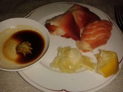 三文鱼&nbsp;北极贝-广州花园酒店-凌璇阁360度高空海鲜自助餐CAROUSEL