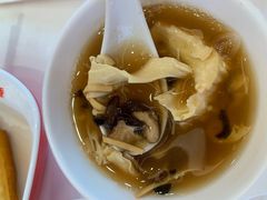 酸辣汤-南城香·饭香串香馄饨香(花园北路店)