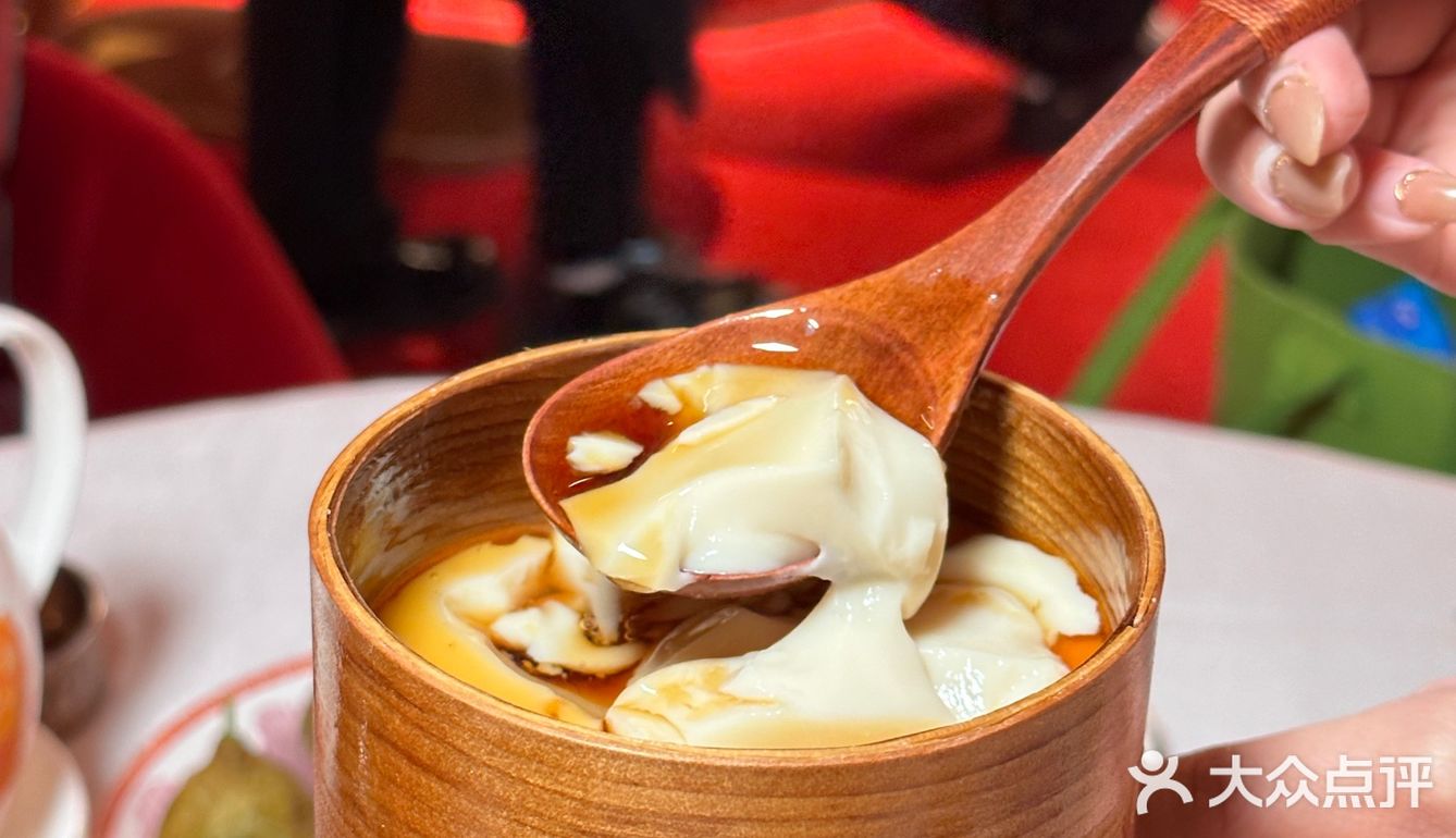 带你重回80年代的香港餐厅【唐合兴】