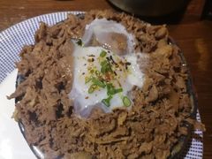 豪华五层牛肉饭-二丁目食堂(铁西星摩尔店)