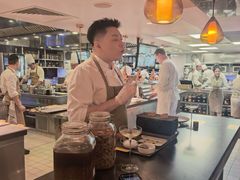 -Amber(香港置地文华东方酒店)