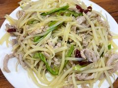 -王菊美食街·王菊面馆(总店)