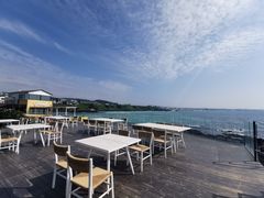 -Cafe Aewol Monsant