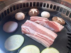 -香猪坊韩国烤肉专属门店(魏公村店)
