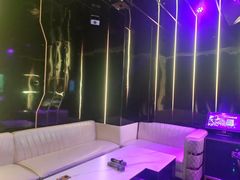 -星耀KTV(江汉路新佳丽时尚广场店)