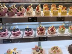 -罗森尼娜(德思勤店)