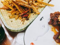 -椒香川流不息川菜馆(二七北路店)