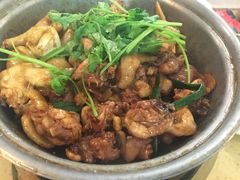 -芳村榕树头叹佬鸡煲(体育西店)
