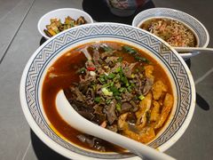 -粉吖吖·邵阳米粉(体育西路店)