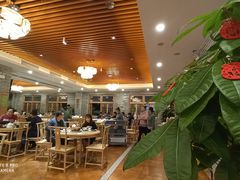 大堂-德胜轩正宗顺德菜(宝安沙井会展中心店)