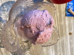 草莓冰淇淋-必胜客(玫瑰坊店)