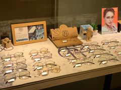 -Trend1881视光·蔡司视觉(领展广场店)