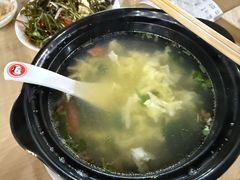 -闫家驴肉老店(华电一校店)
