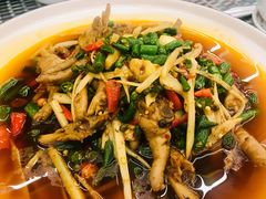 艾叶土鸡脚-去吃小龙虾·江湖菜·烧烤(南滨路店)