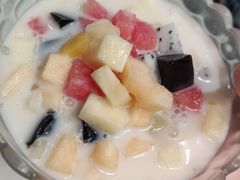 椰浆西米水果捞-日昌餐馆(西点mall店)