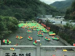 -雅鲁激流探险漂流