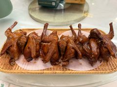 -五谷芳乳鸽王(海景店)