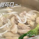 来海南三亚一定不能错过的椰子鸡！