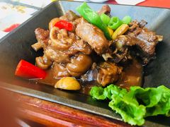 栗子排骨烧猪蹄-赵小姐丨新中餐(曲江店)
