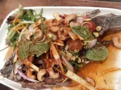 -Show Neua Thai Street Food