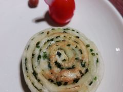 手撕葱油饼-广州天河合景福朋喜来登酒店 · 聚味轩中餐厅