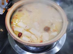 -港迹·鲜围煮海鲜火锅(湖州时代广场店)