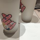 中午去大悦城吃个简餐，点了海鲜炒米线和酸菜鱼米粉