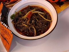 -鸣记脆皮烤鱼·海鲜烤鱼(三八广场店)