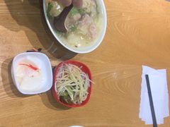 -三好食堂(煎饺·馄饨·肉饼米线·盛世广场店)