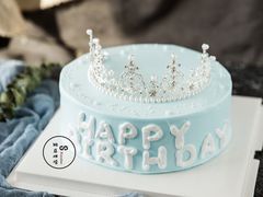 八寸皇冠鲜花灯光蛋糕-娴店烘焙·蛋糕工作室