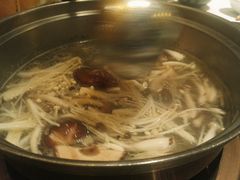 -润园四季椰子鸡火锅(海上世界店)