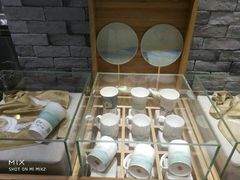 -茶理宜世(东方宝泰店)