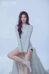 -onlygirl摄影美学馆高端定制(江滩店)